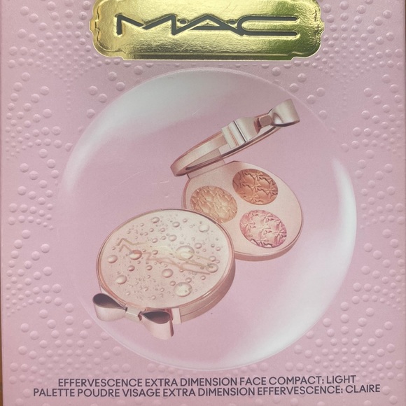 (BNA) NEW MAC Effervescence Extra Dimension Face Compact Light, New in Box - Picture 6 of 8